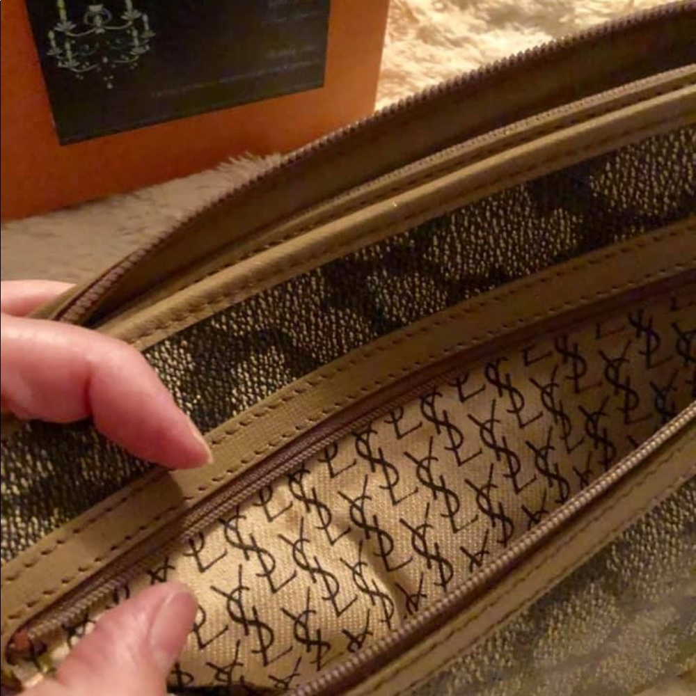 Saint Laurent cosmetic bag - Picture 7 of 7